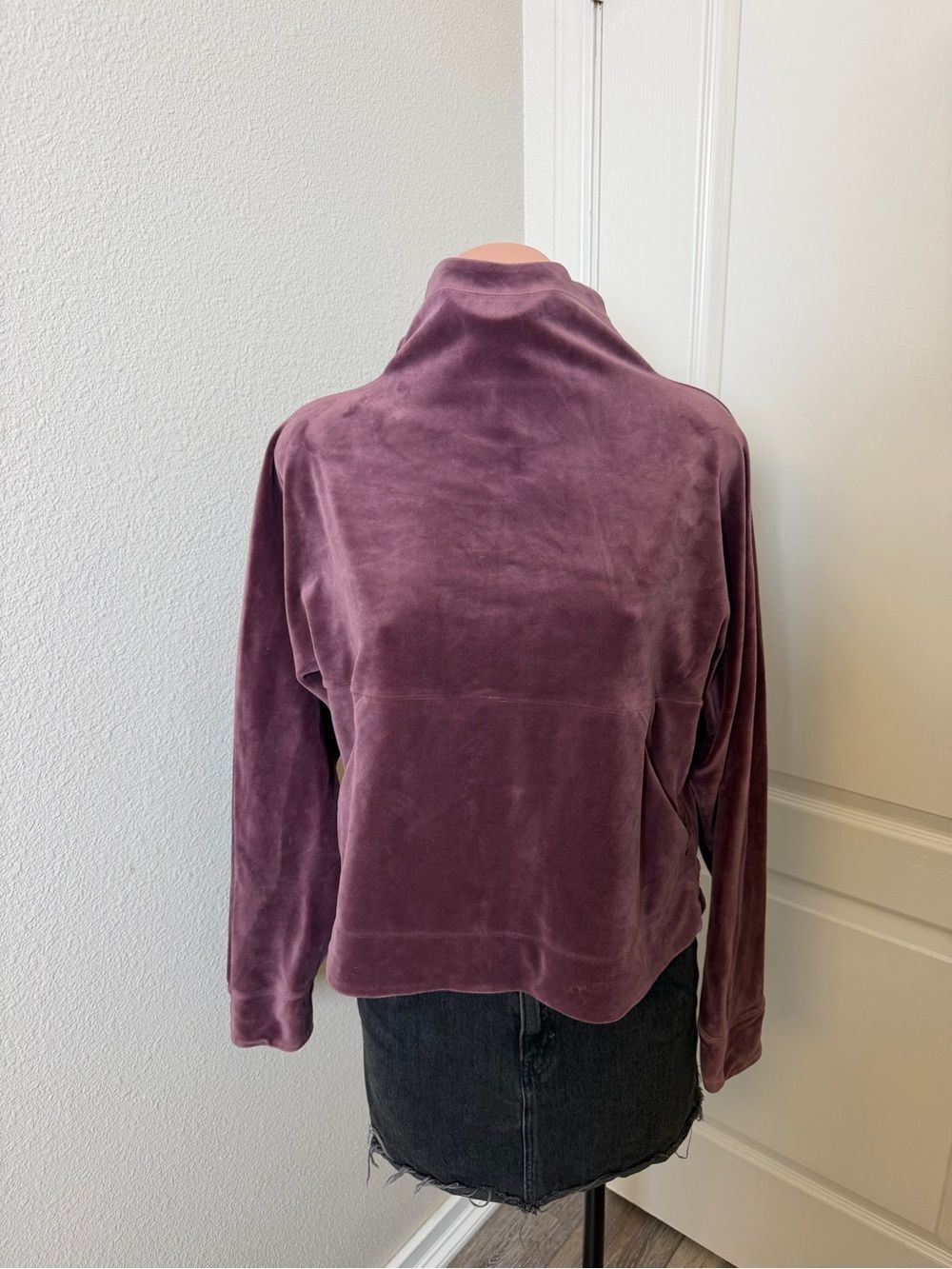 Prana Velvet Mock Neck Pullover - Mauve Plum Sz S